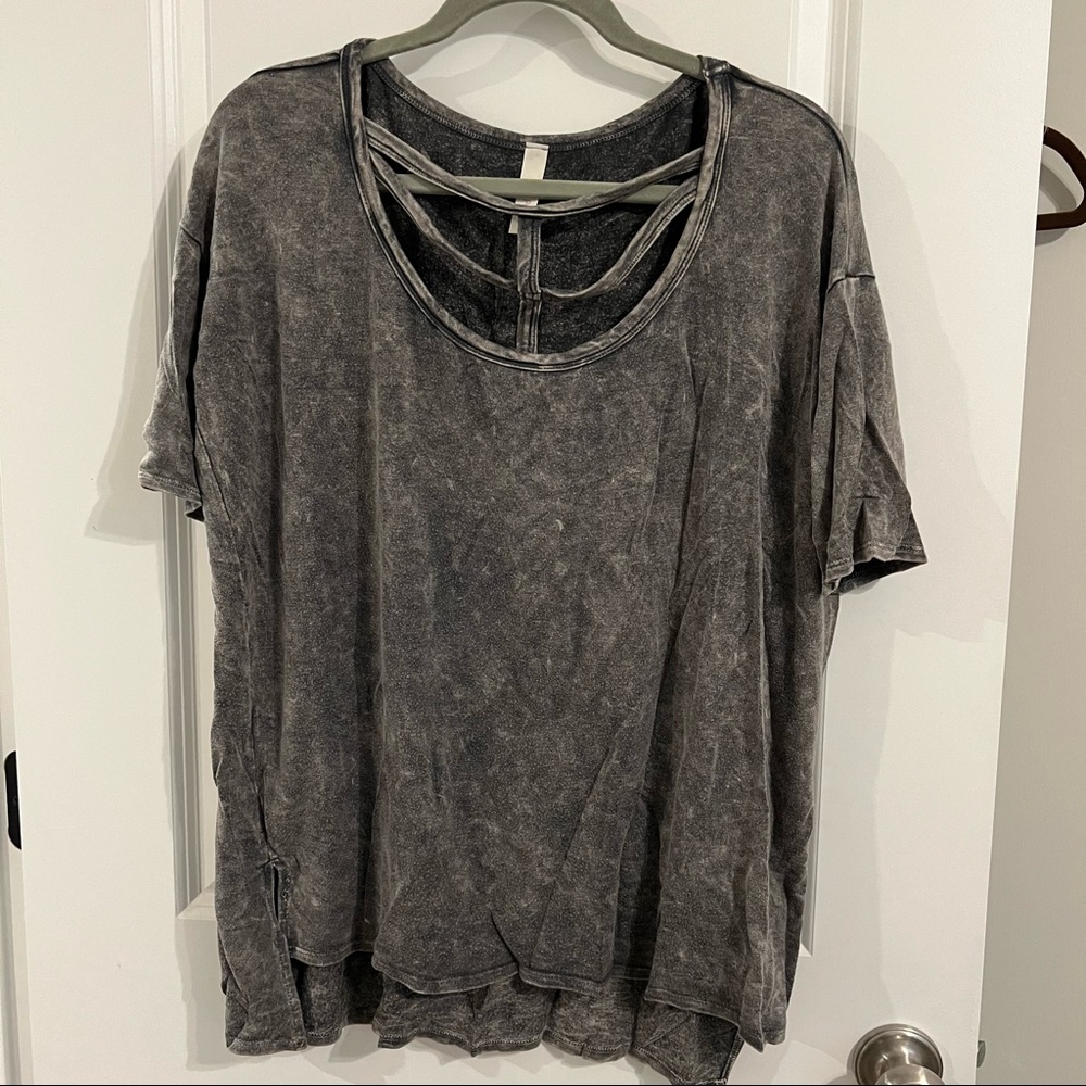 Grunge grey oversized soft tshirt